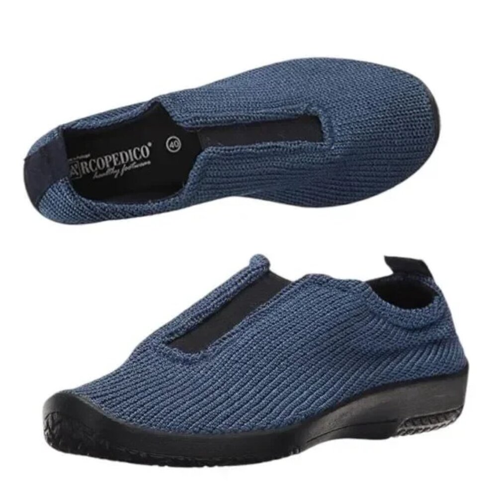 NWB Women's Navy Arcopedico ES Knit Slip On Shoes Size 9/40